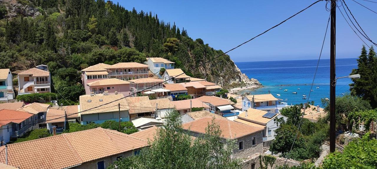 Villa Spiros Ayios Nikitas Luaran gambar