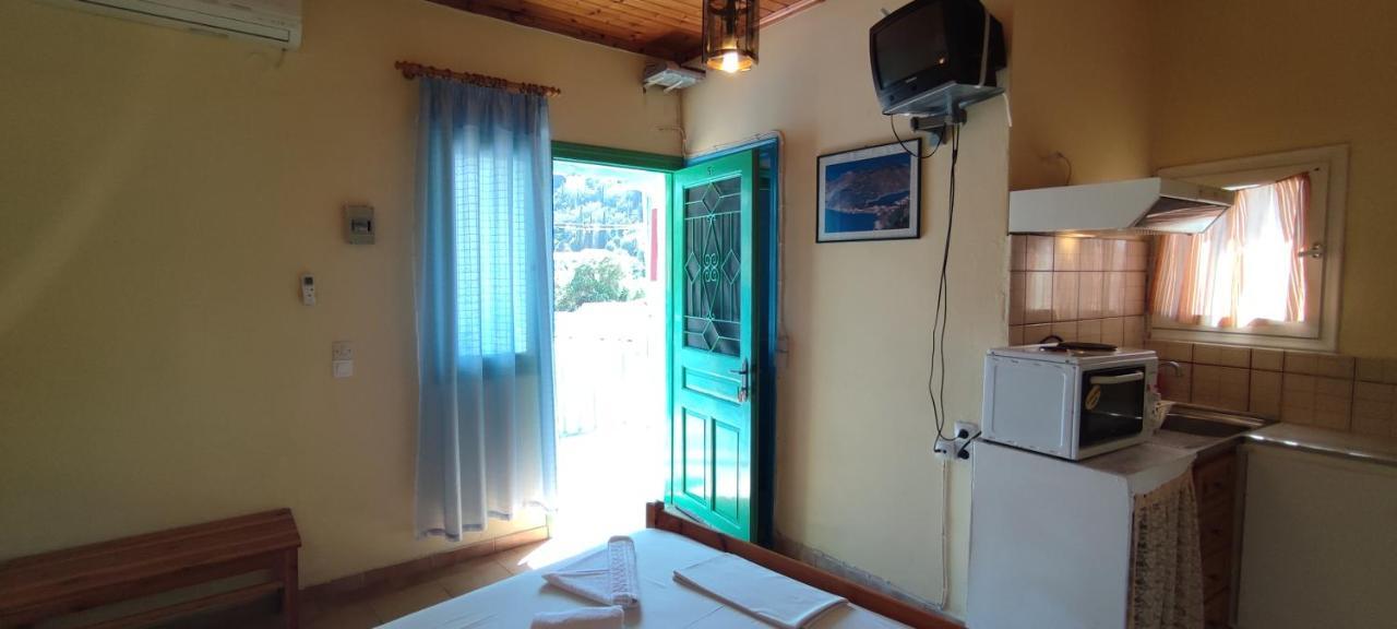 Villa Spiros Ayios Nikitas Luaran gambar