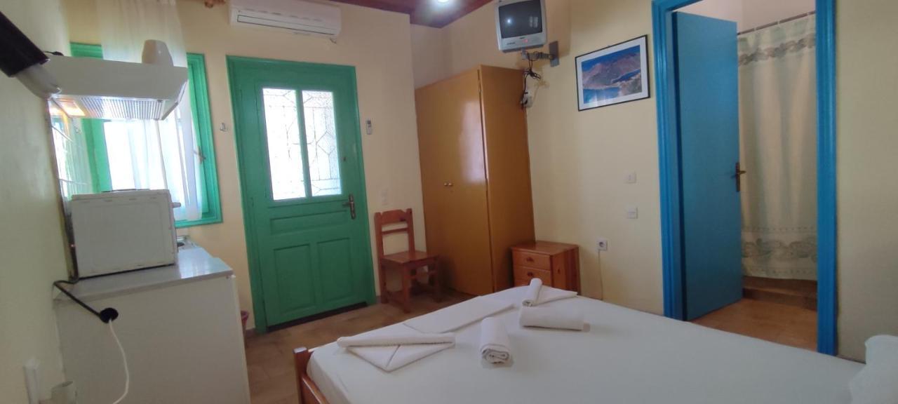Villa Spiros Ayios Nikitas Luaran gambar